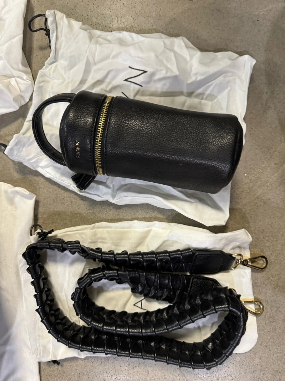 Fawn Design versatile black
